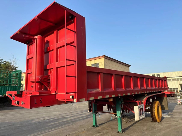 后翻半掛車價格